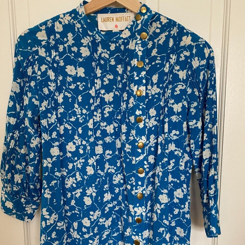 Lauren Moffatt Pintuck Silk Top in Small, EUC